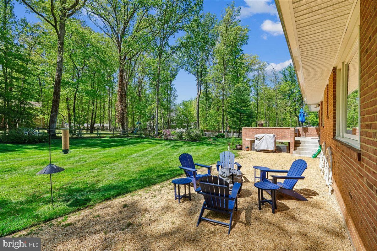 4318 Pinetree Road photo 91