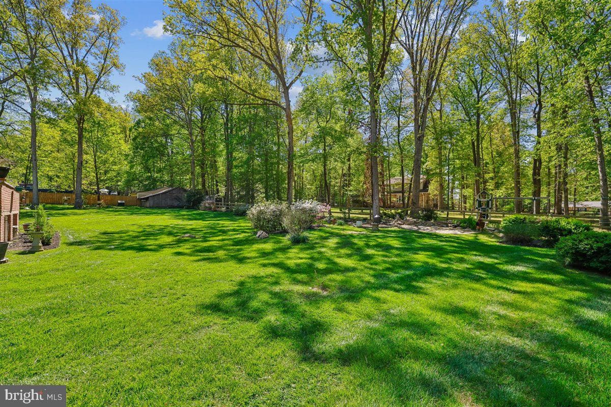 4318 Pinetree Road photo 98