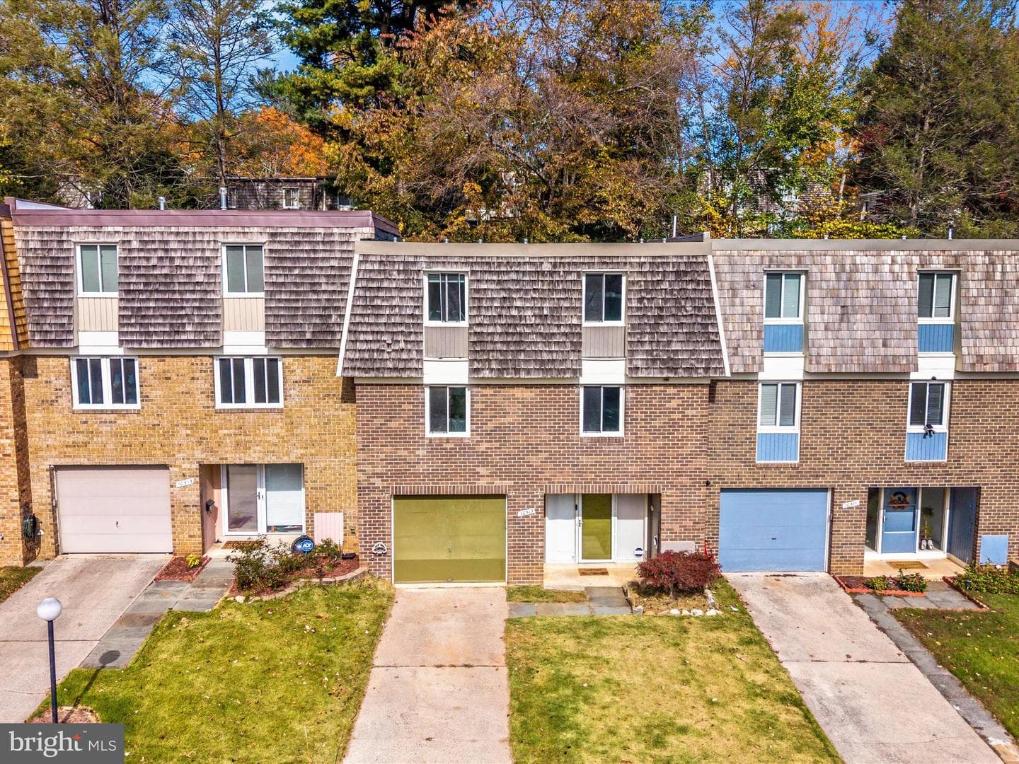 10513 Cambridge Court photo 3