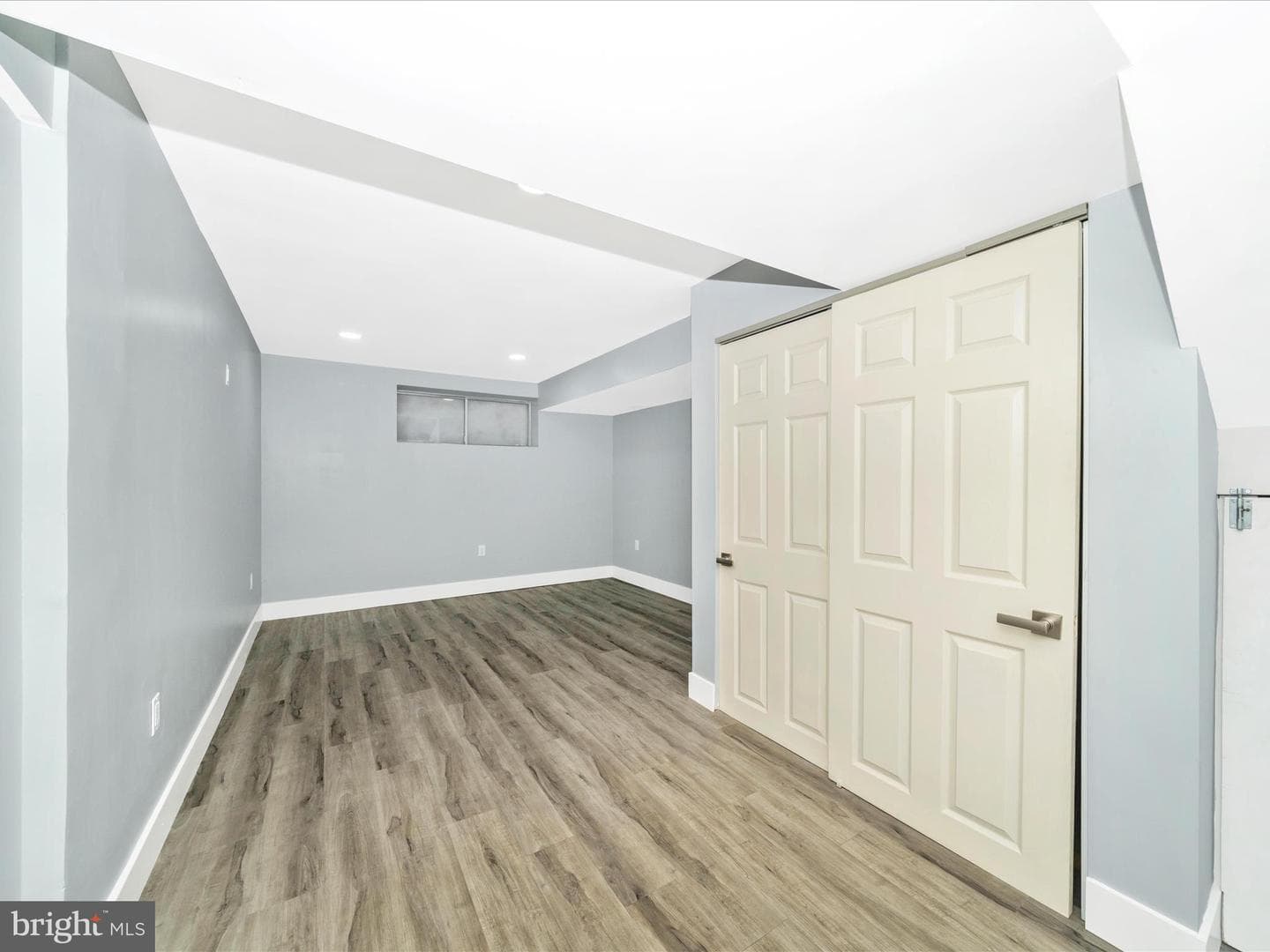 10513 Cambridge Court photo 7