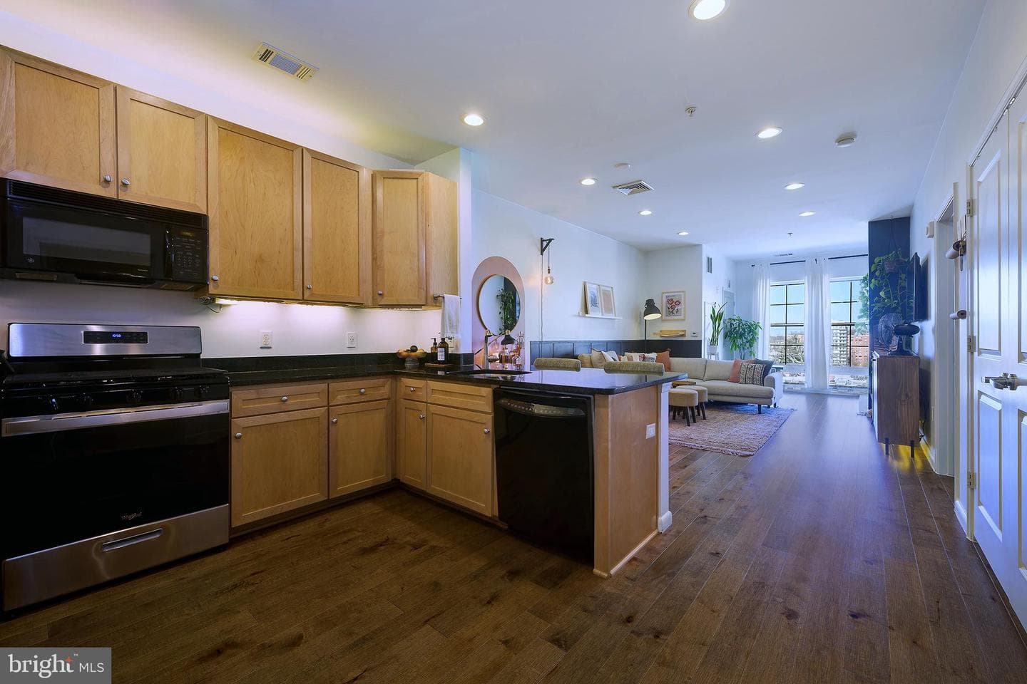 8045 Newell Street #514 photo 5