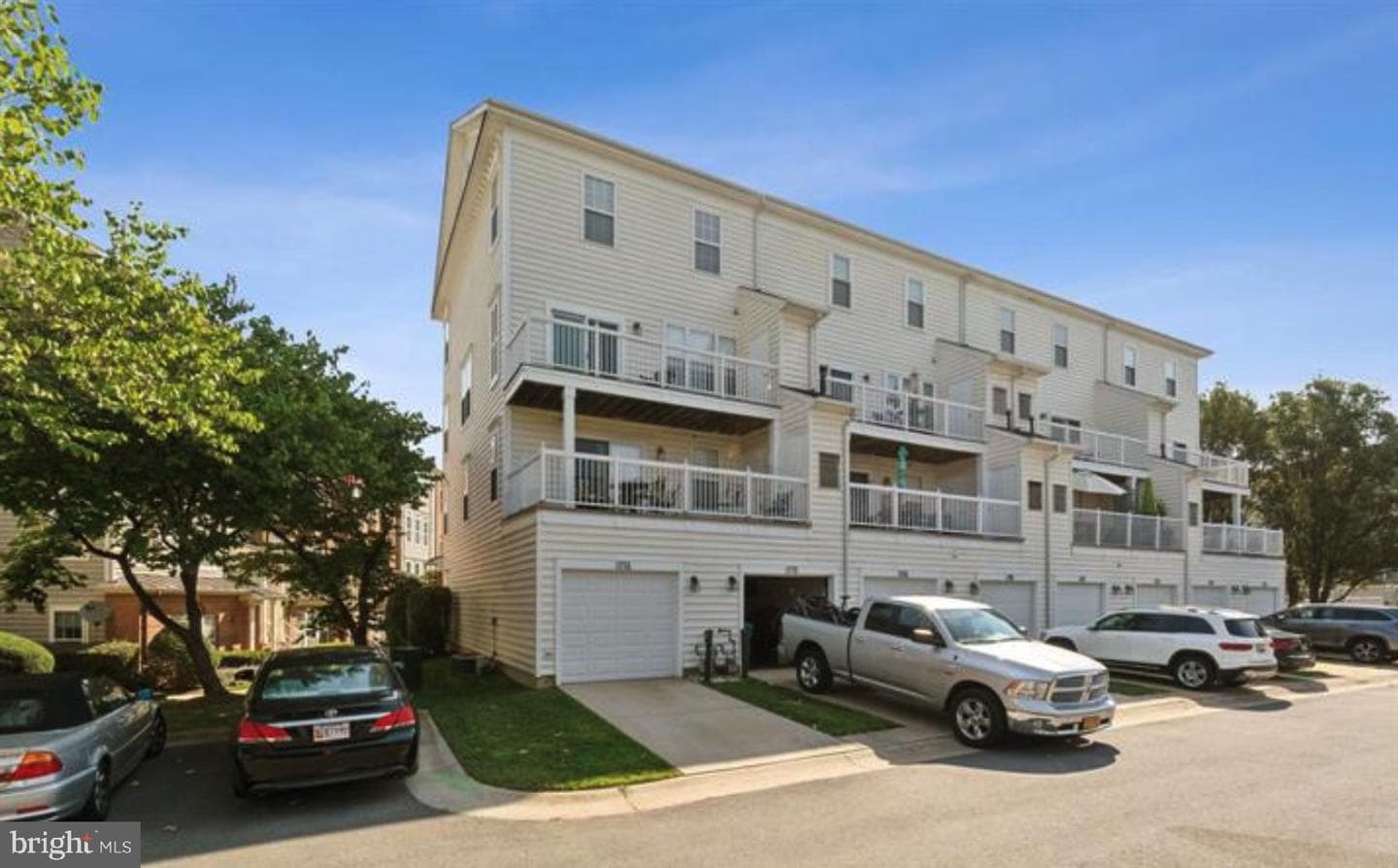 327 Cross Green Street #327b photo 24