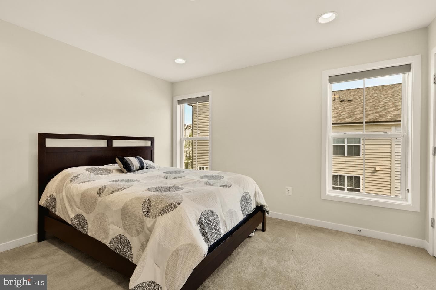 12613 Macaulay Street photo 18