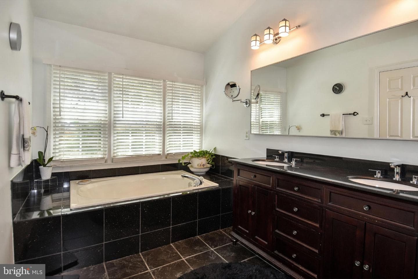 1040 Grand Oak Way photo 30
