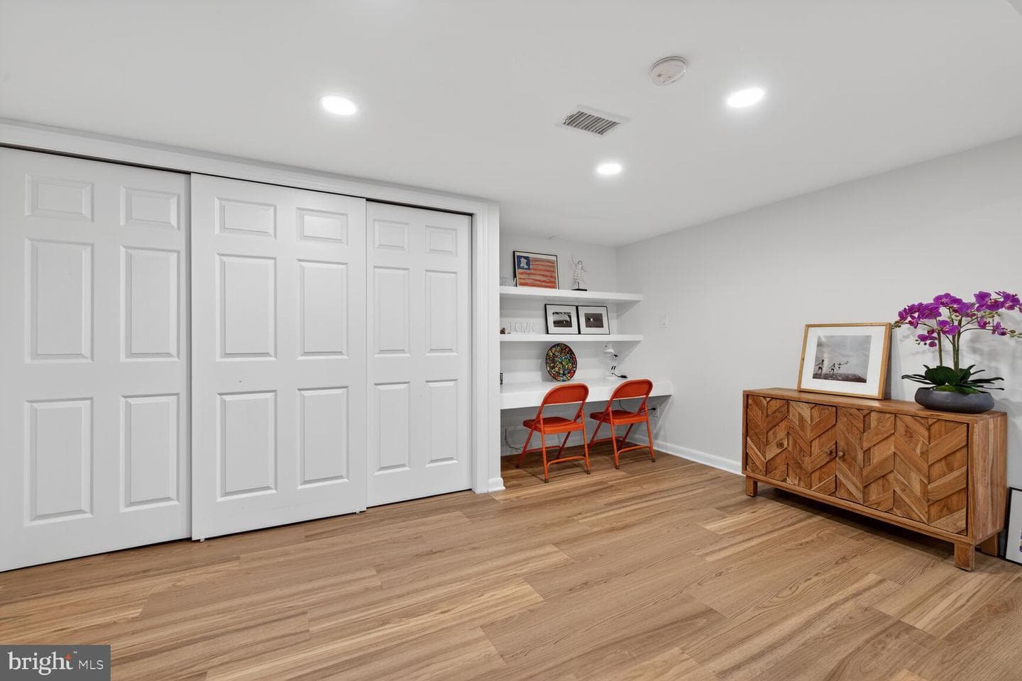 14010 Berryville photo 22