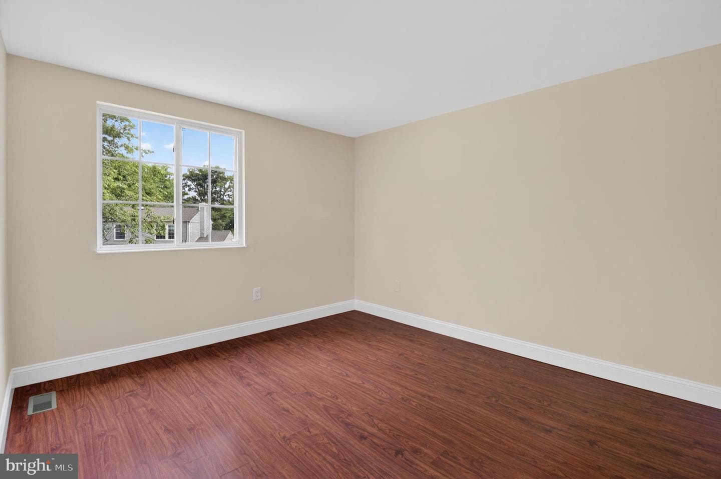 8113 Brucar Court photo 33