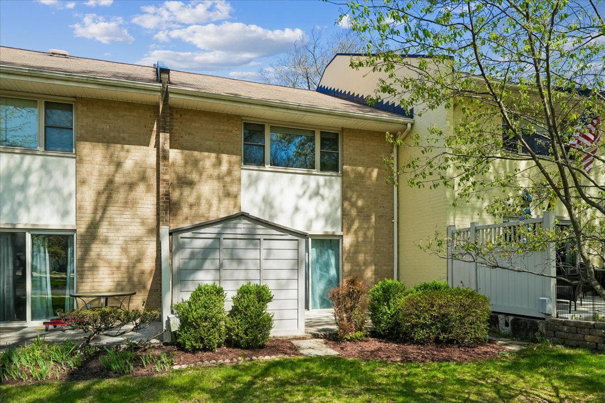 3411 S Leisure World Boulevard #90-E photo 25