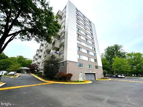 4977 Battery Lane #1-203 photo 36