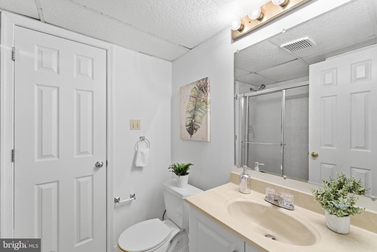 15540 Peach Leaf Lane photo 25