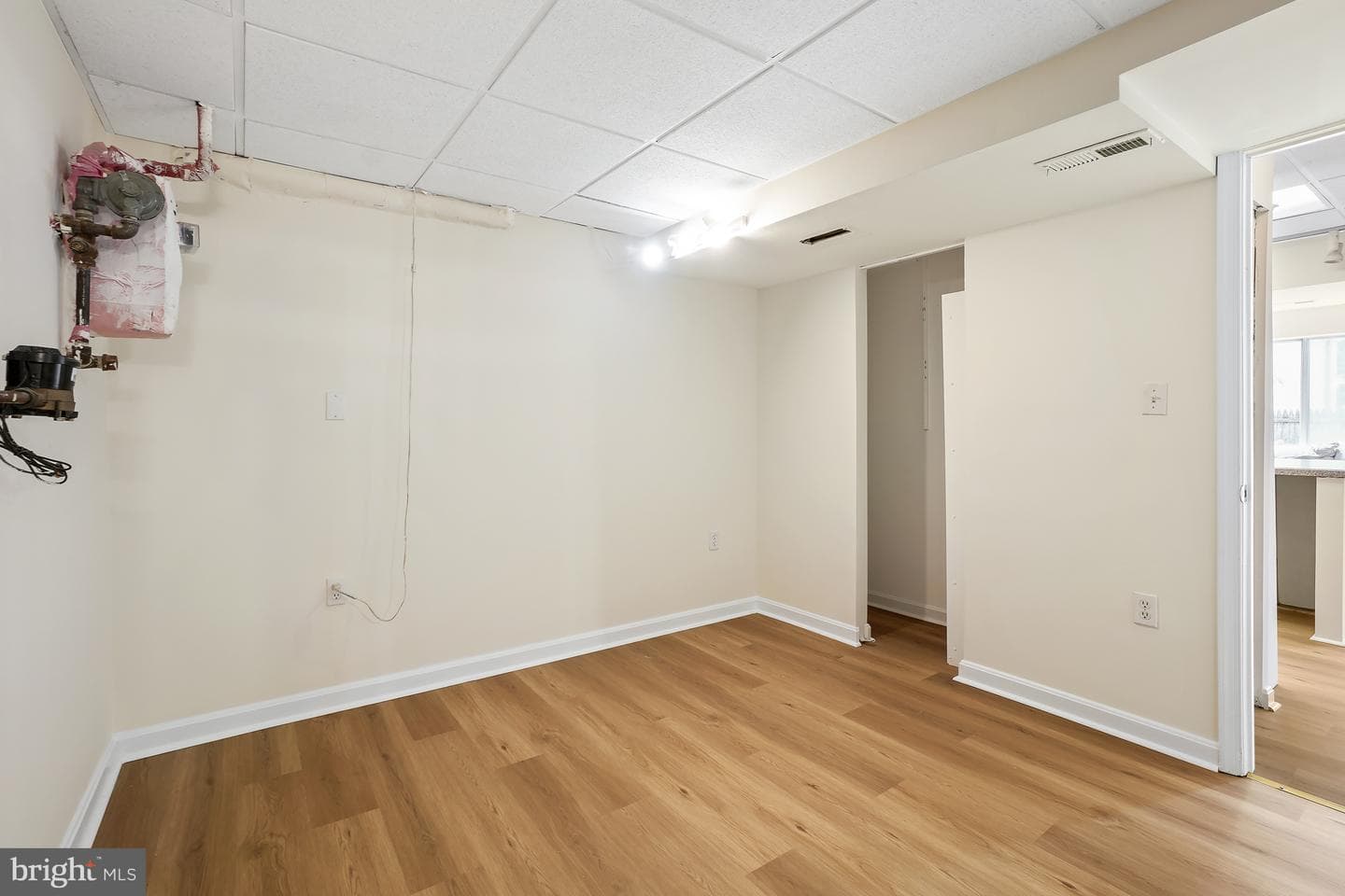 19062 Montgomery Village photo 38