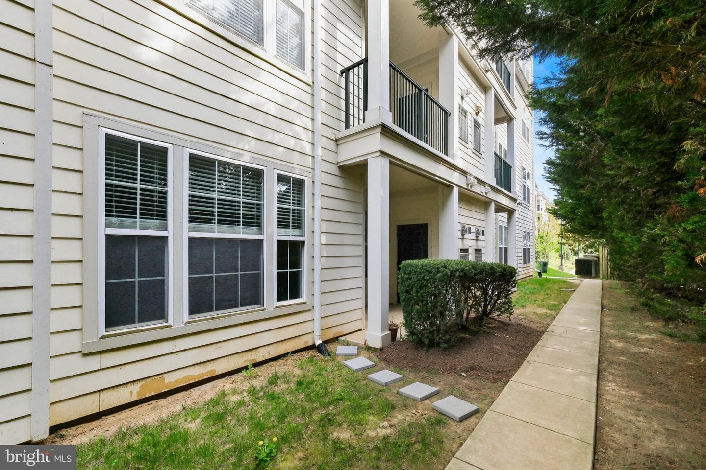 31 Booth Street #b55 photo 19