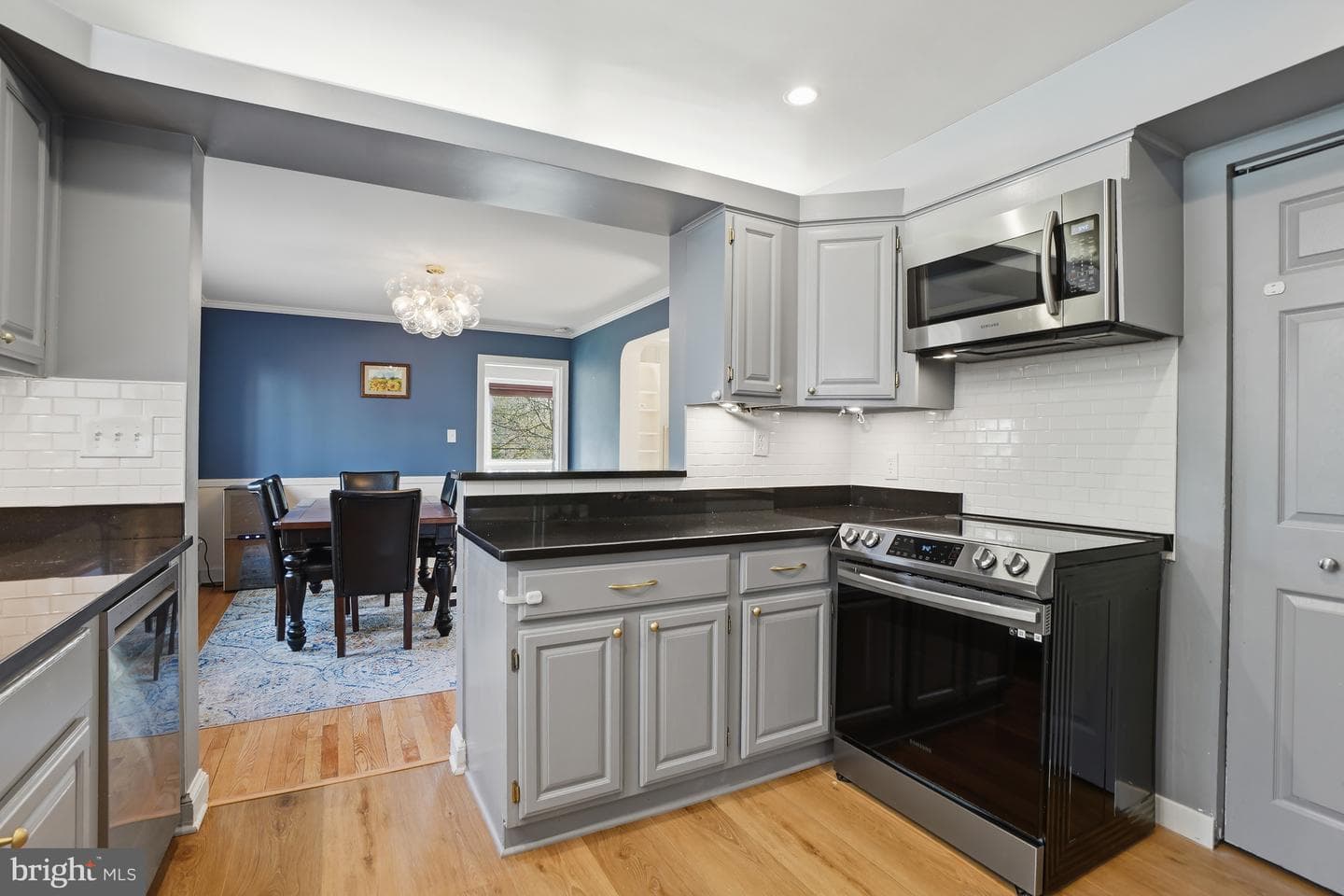 1303 Ballard Street photo 16