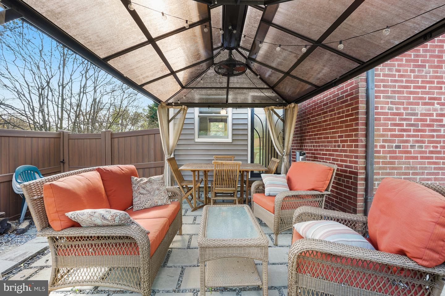 1303 Ballard Street photo 43