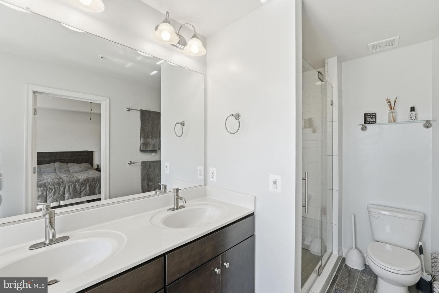 13742 Petrel Street photo 15