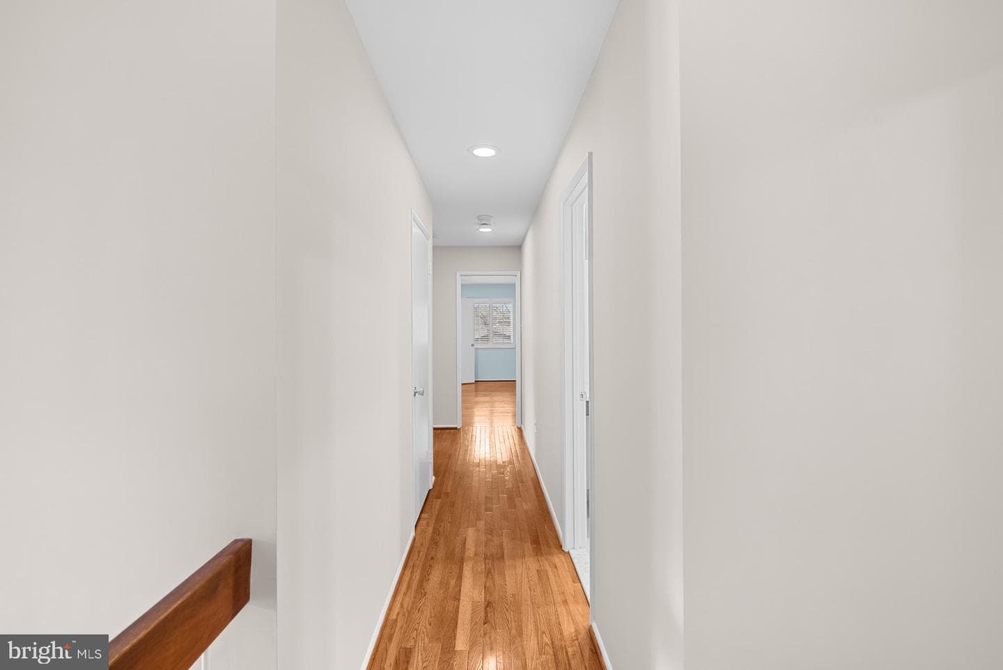6309 Friendship Court photo 34
