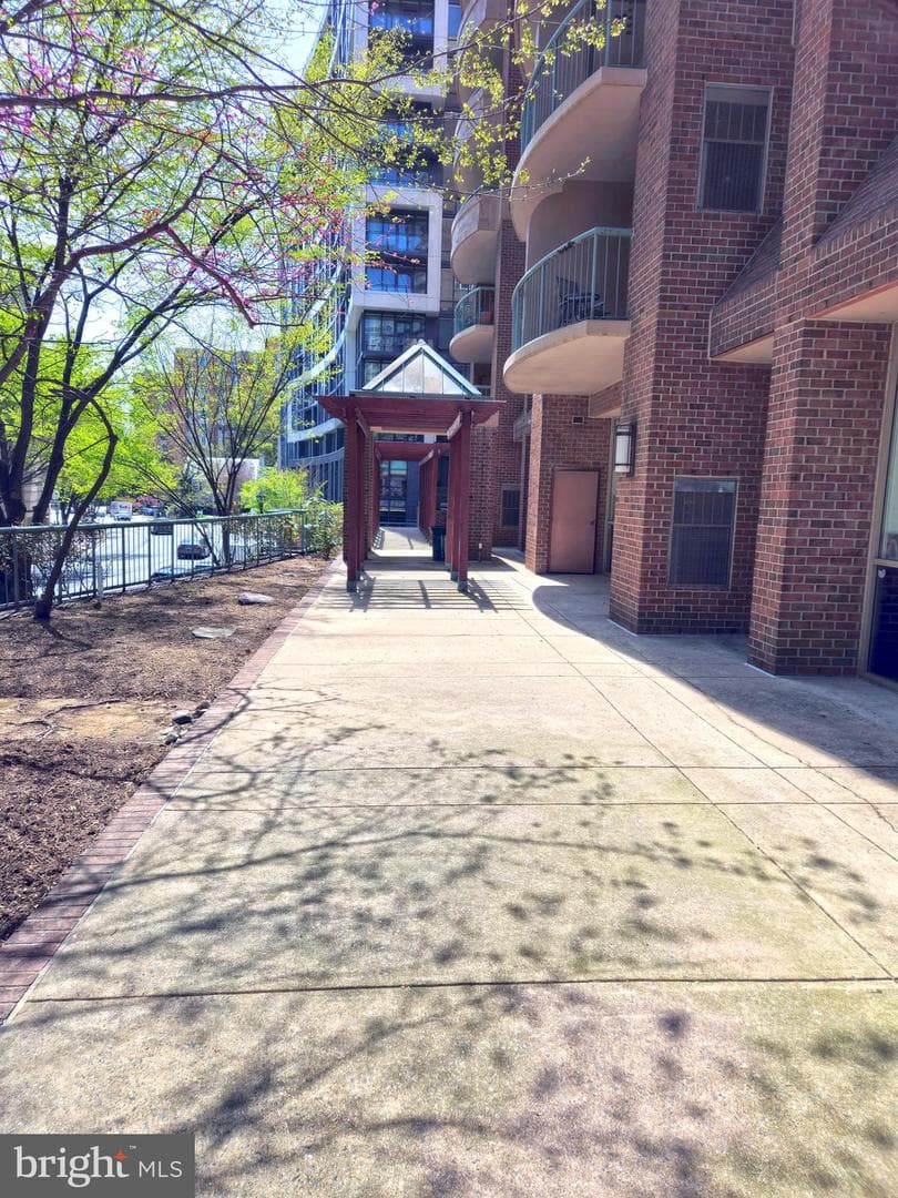 4808 Moorland Ln # 701 photo 25