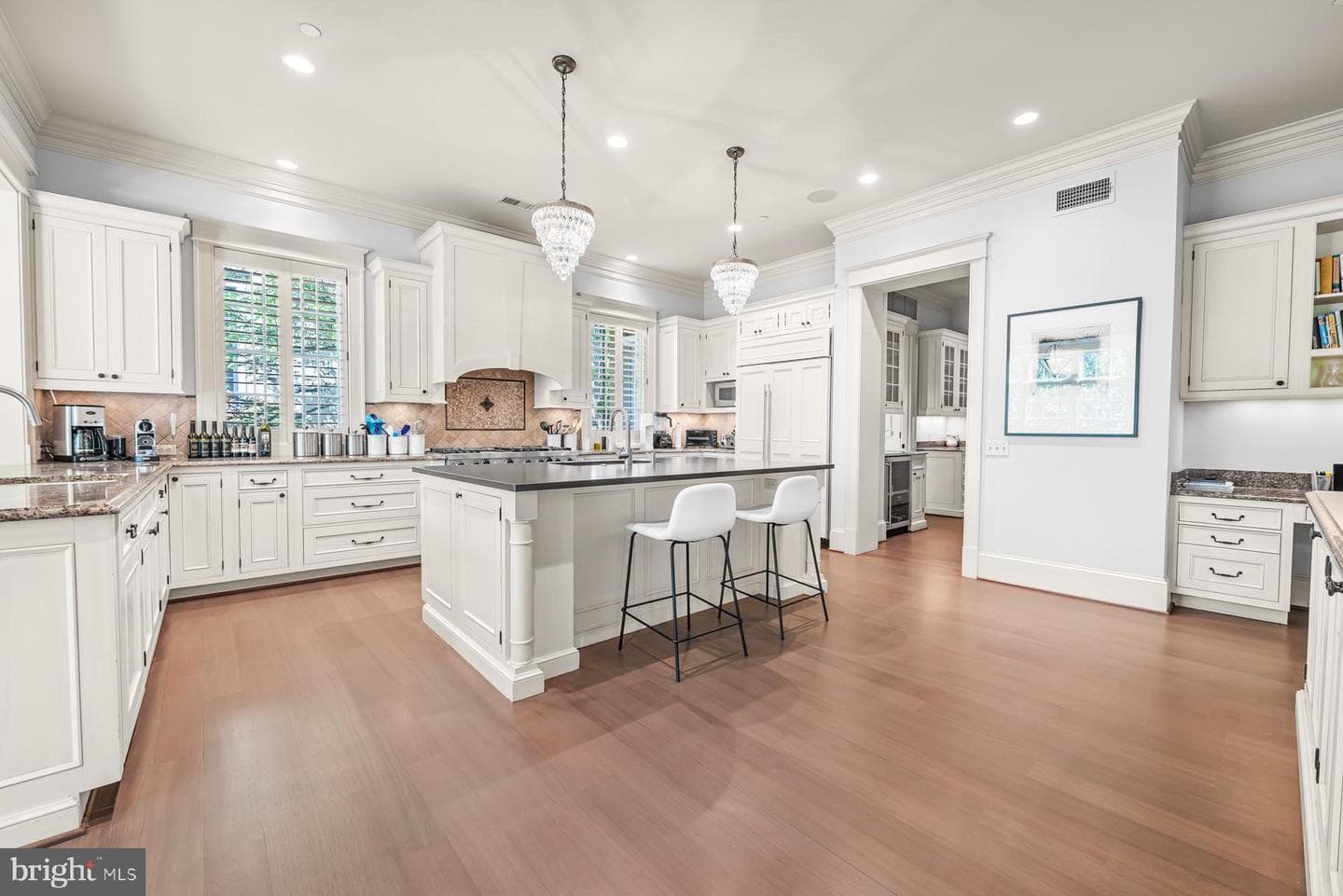 7200 Fairfax Road photo 15