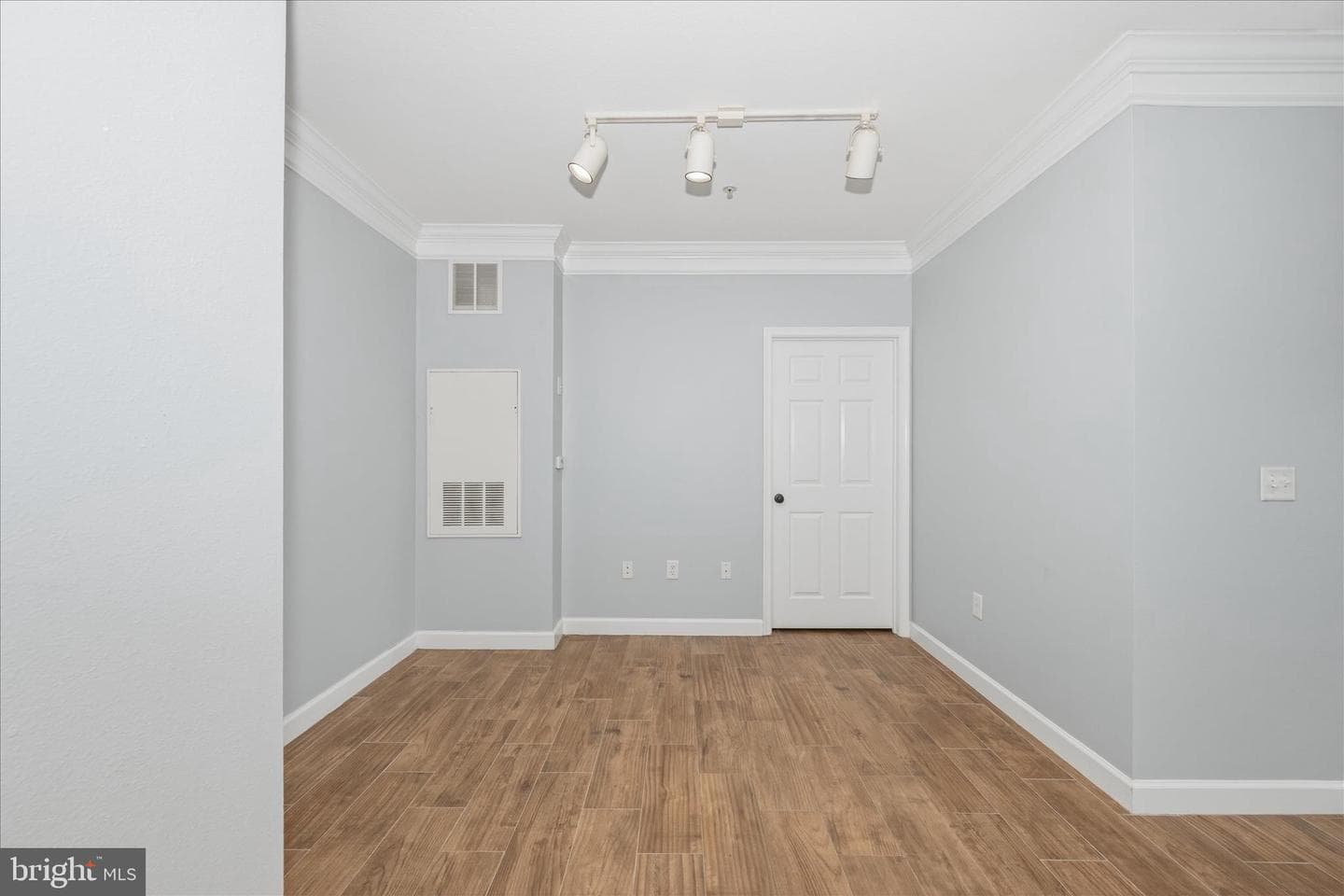 501 Hungerford Drive #139 photo 13