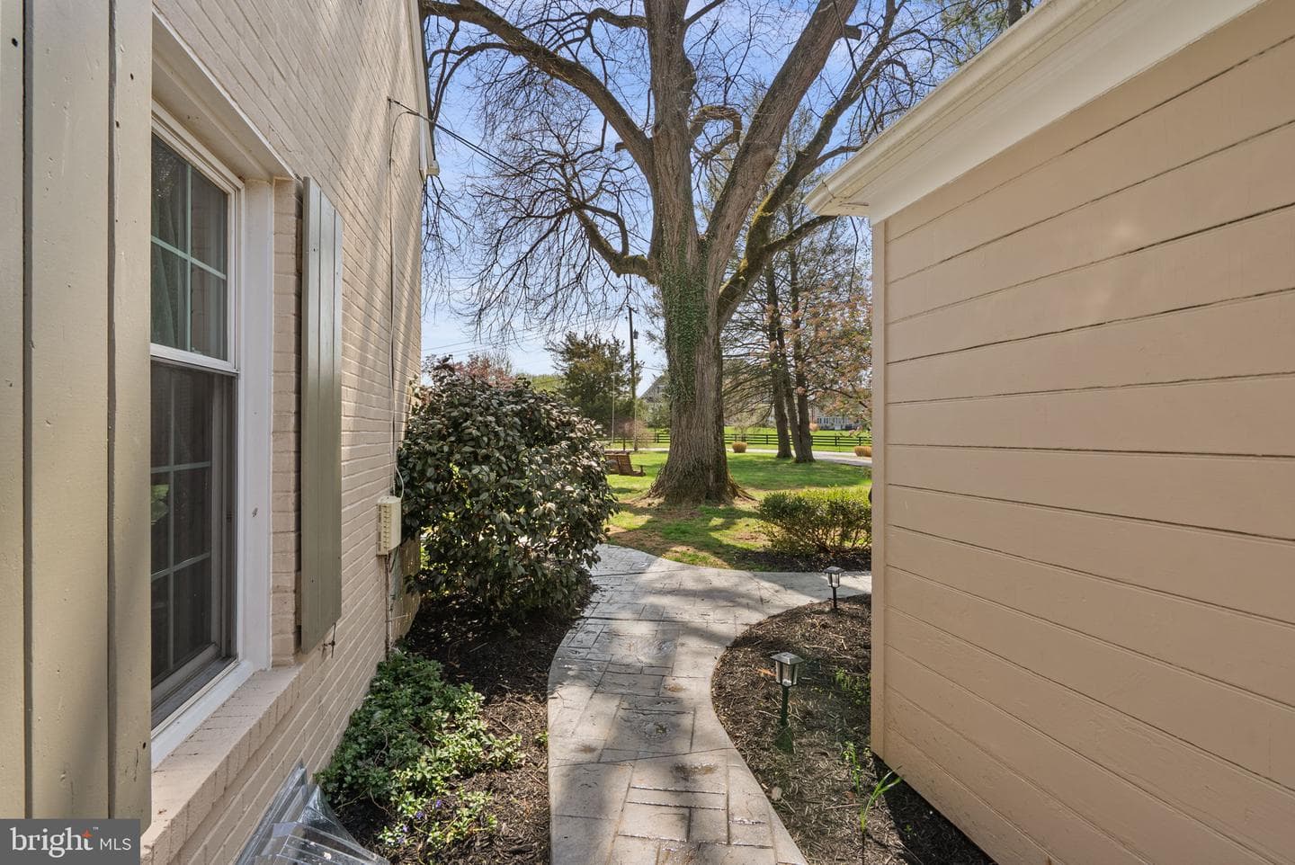 16510 Batchellors Forest Road photo 10