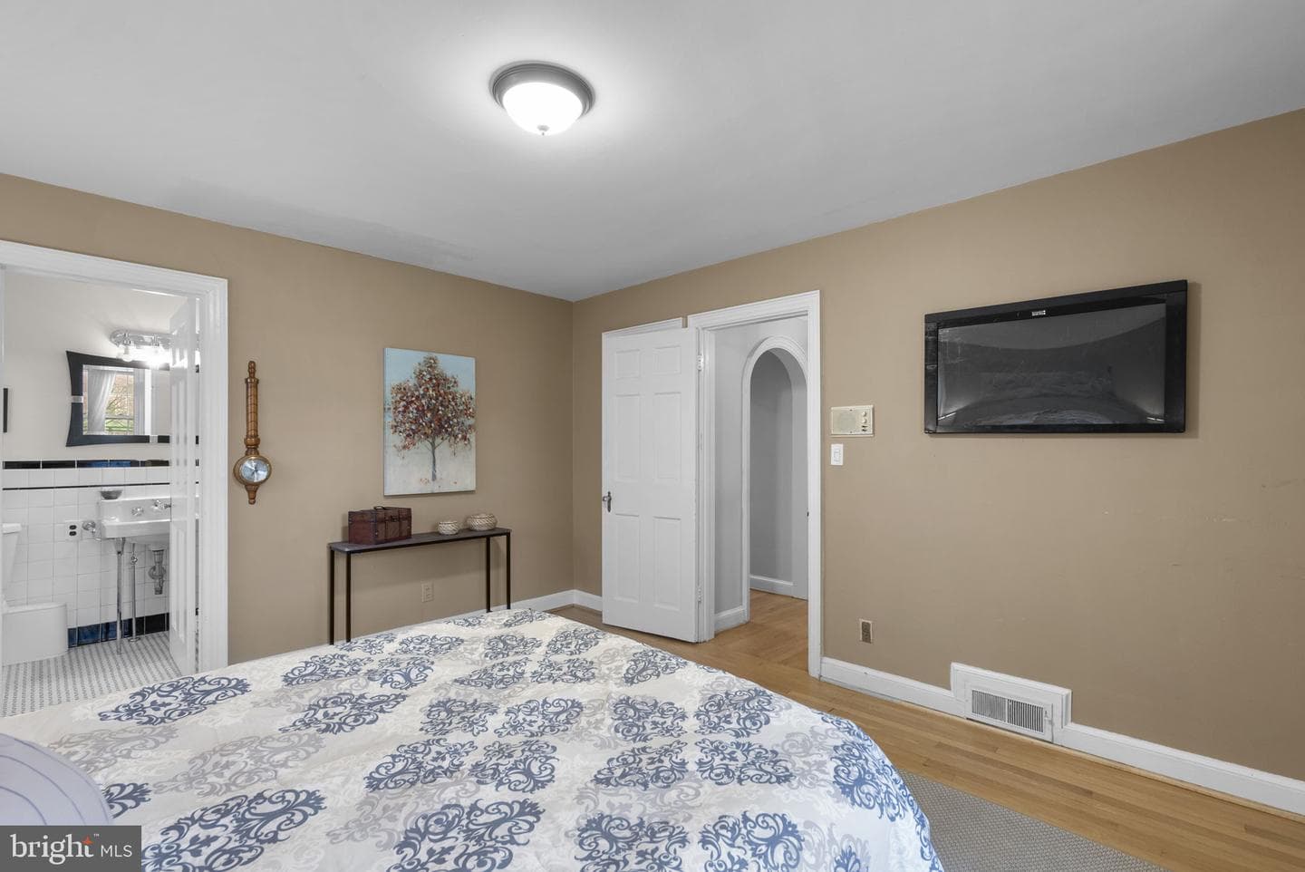 16510 Batchellors Forest Road photo 37