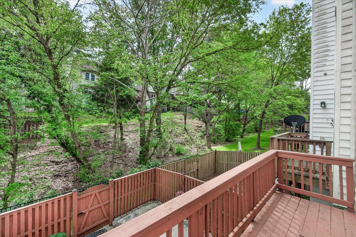 18733 Falling River Drive photo 19