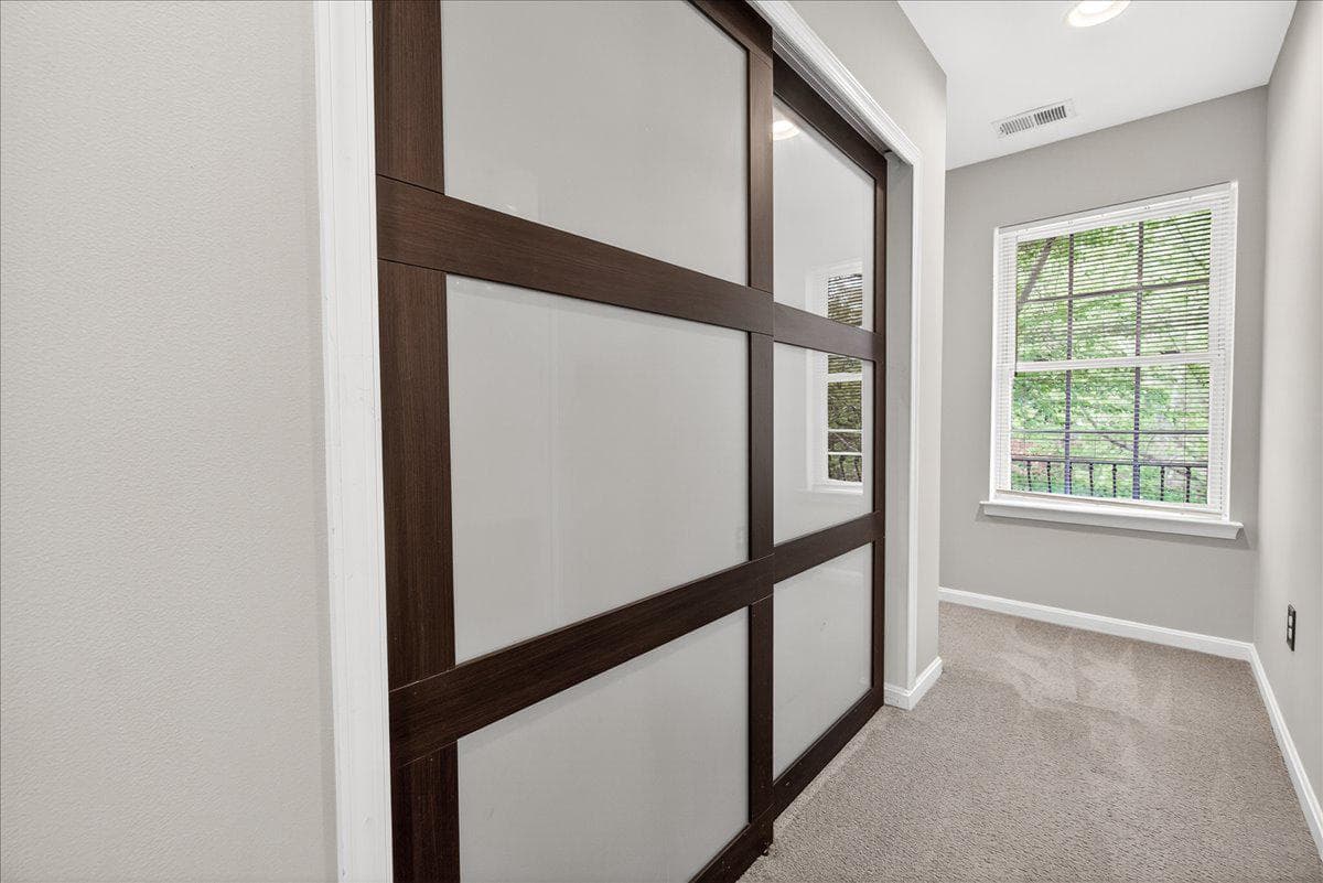 18733 Falling River Drive photo 27