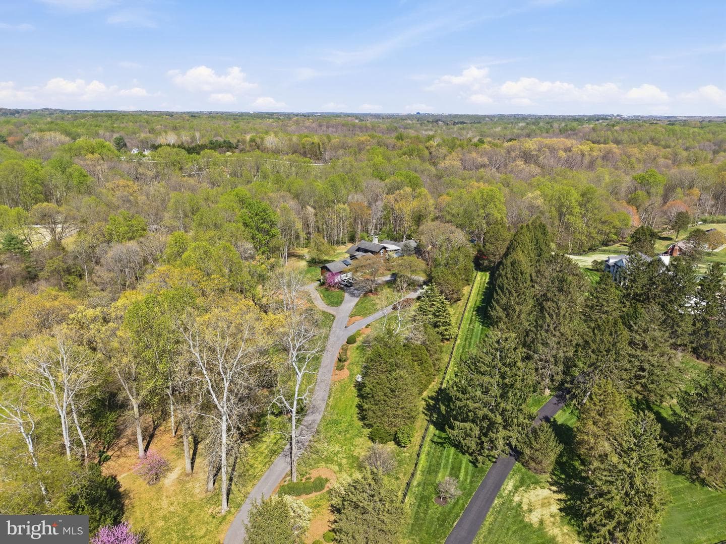 13505 Deakins Lane photo 11