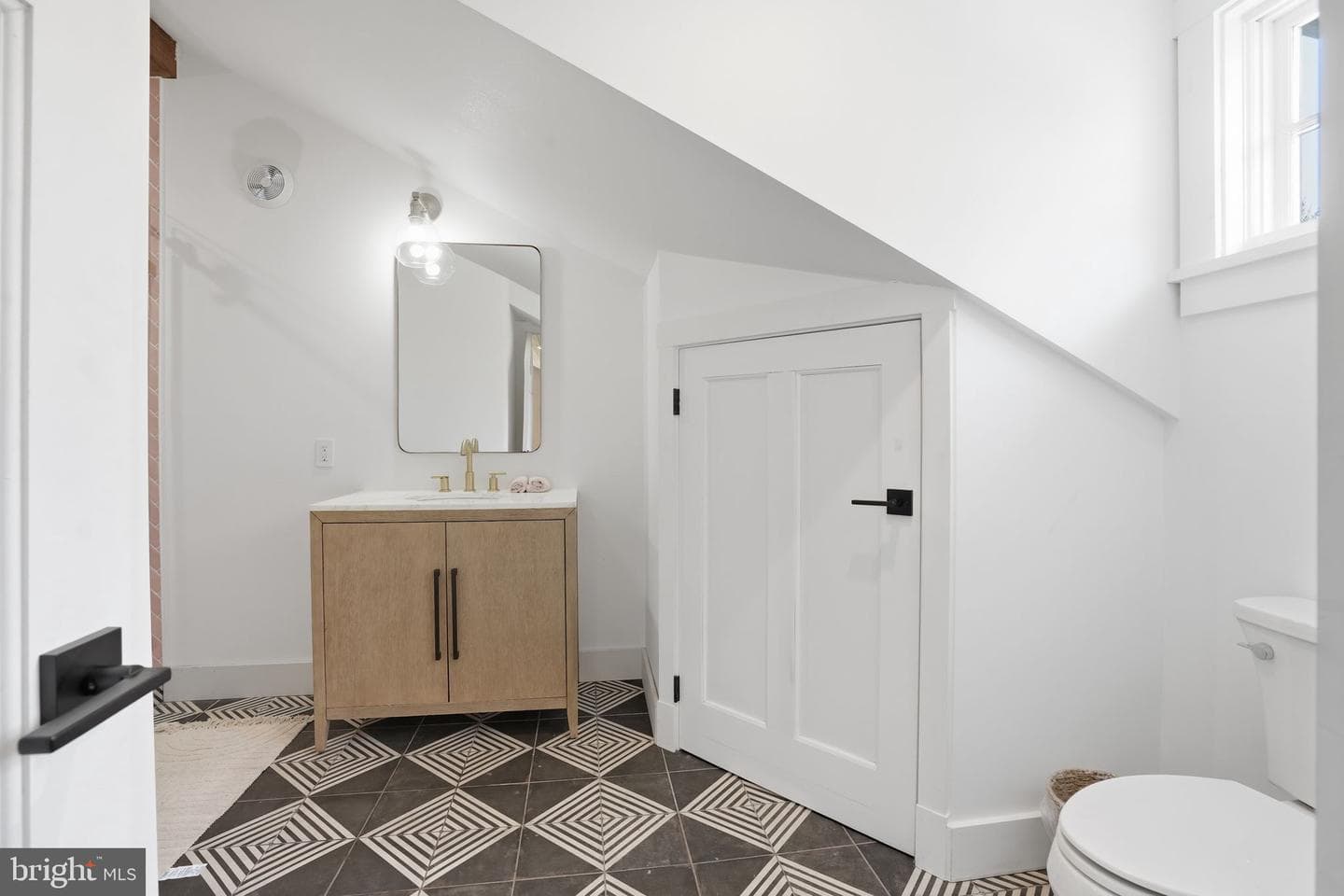 13505 Deakins Lane photo 87