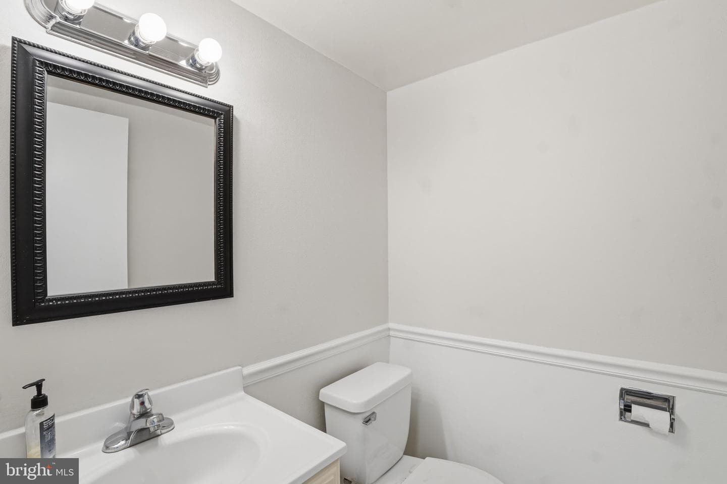 8308 Flower Avenue #501 photo 22