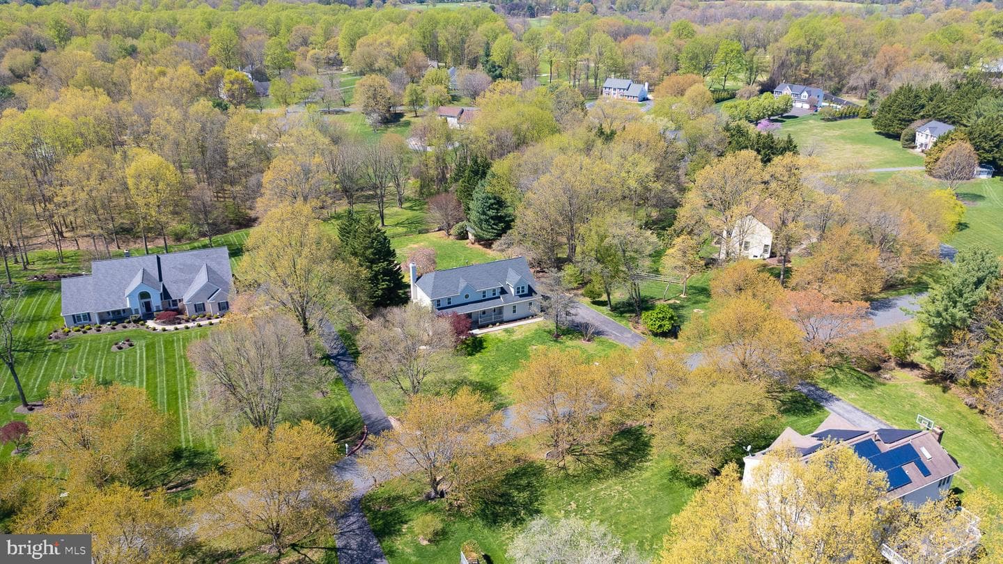 20116 Sweet Meadow Lane photo 73