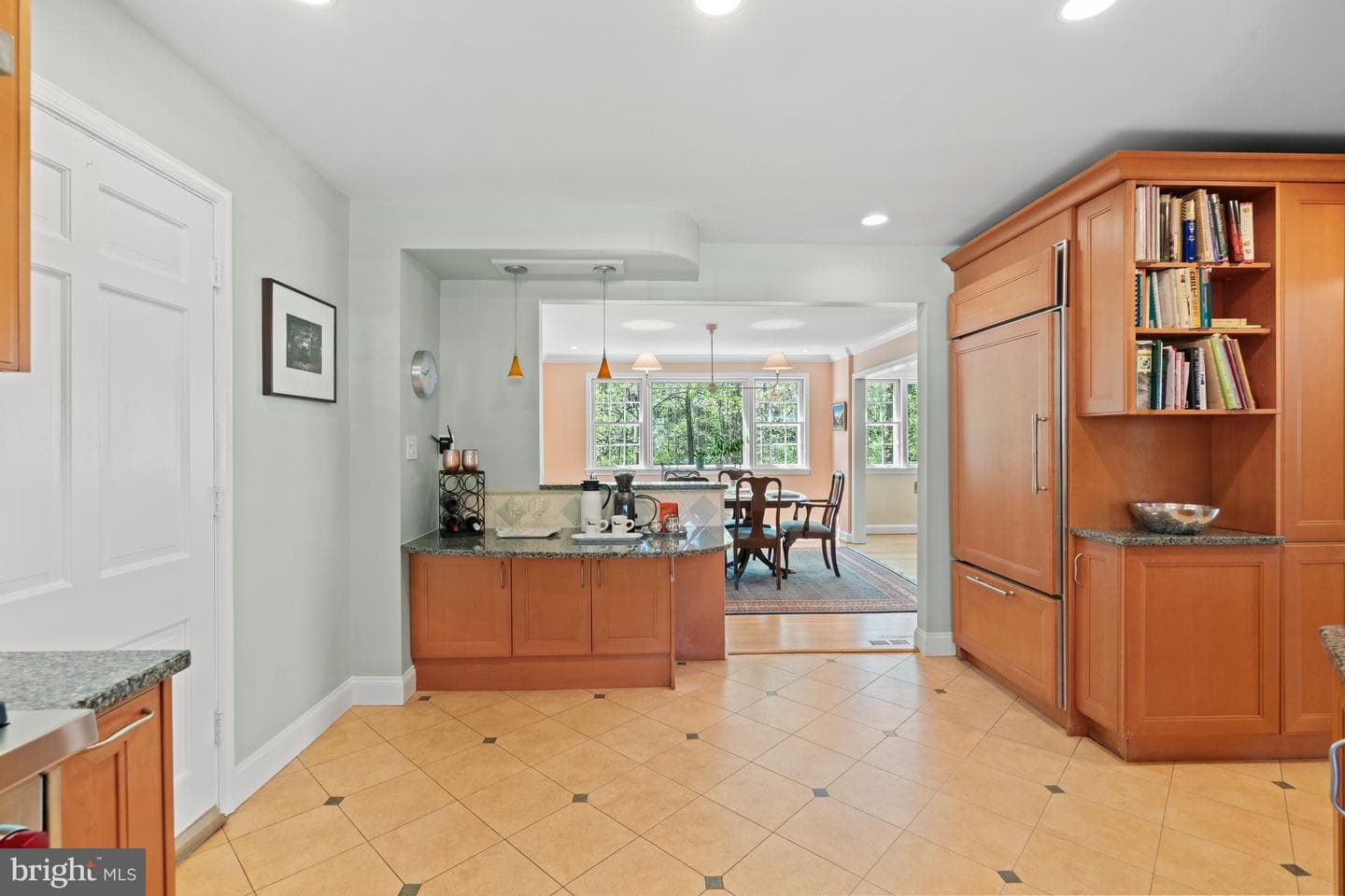 8224 Kerry Court photo 12