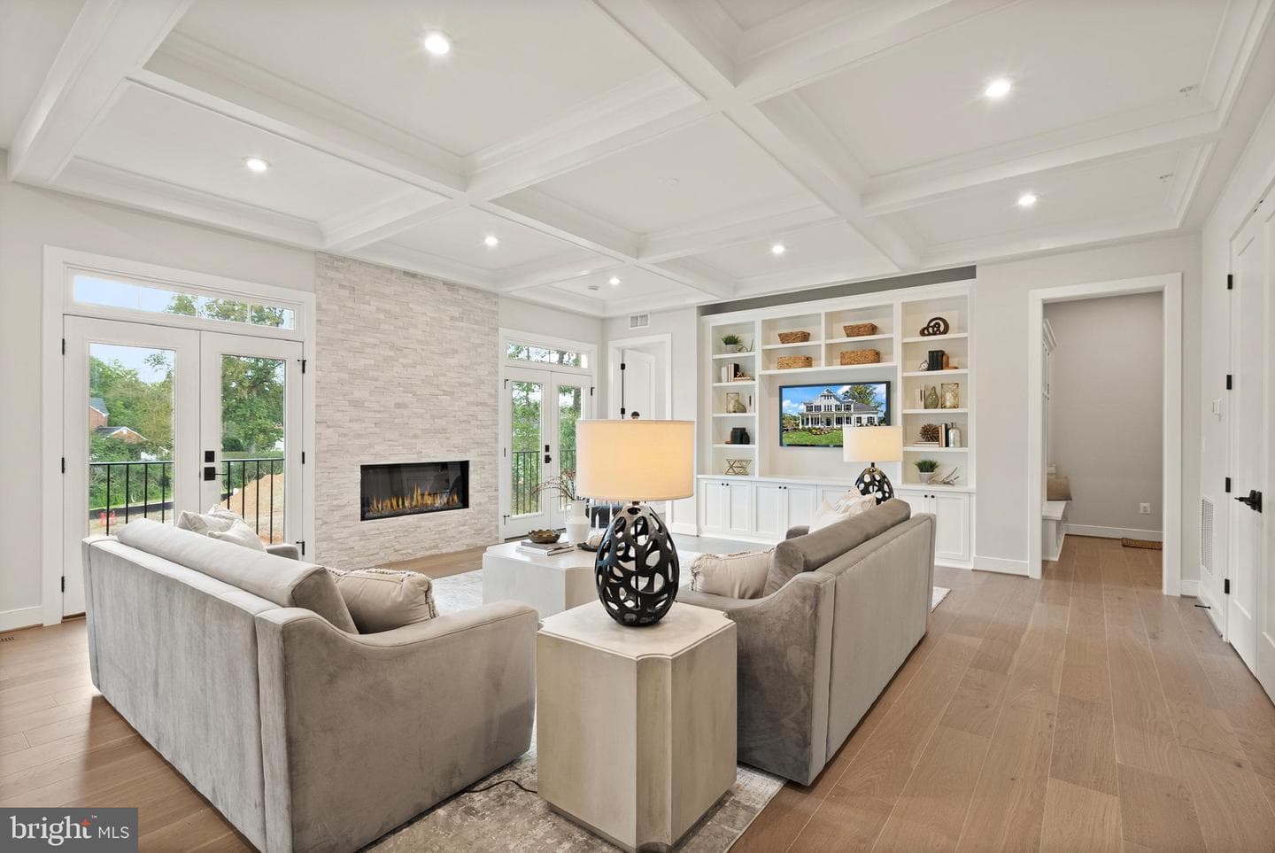 7211 Barnett Road photo 5