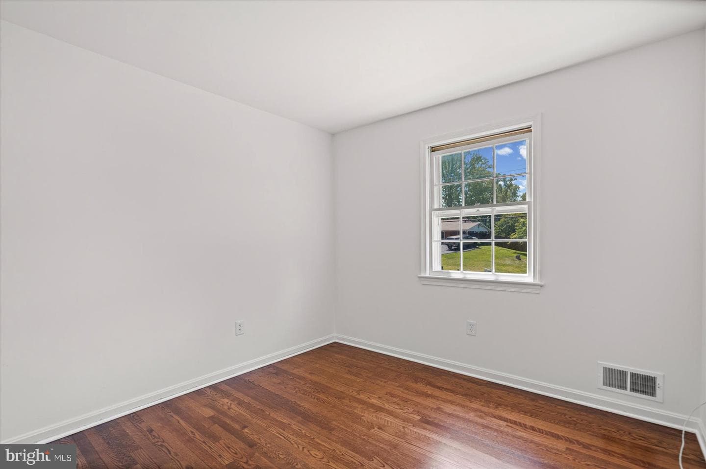 2300 Musgrove Road photo 12