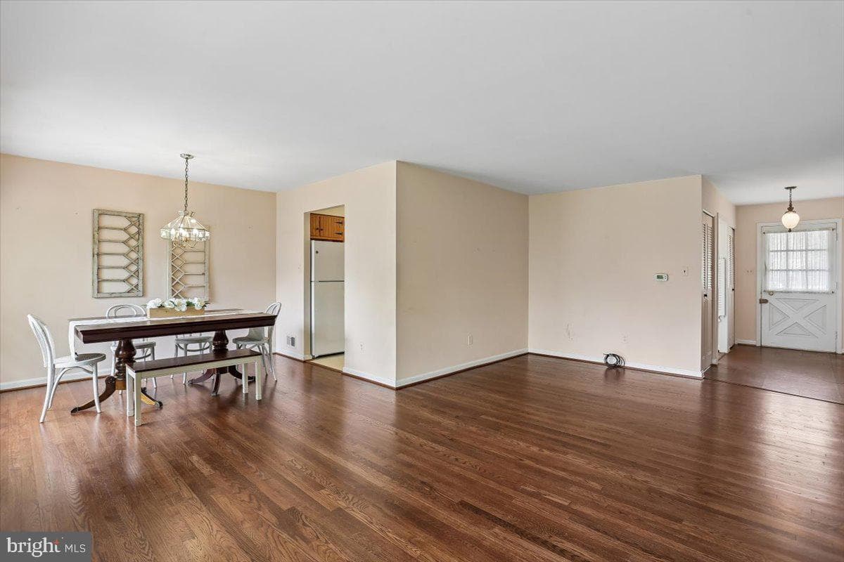 16725 Frontenac Terrace photo 23