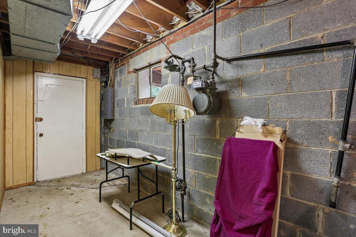 16725 Frontenac Terrace photo 35