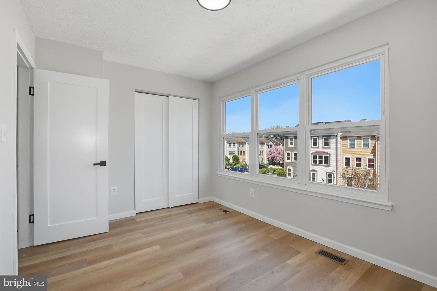 4251 Tazewell Terrace photo 30