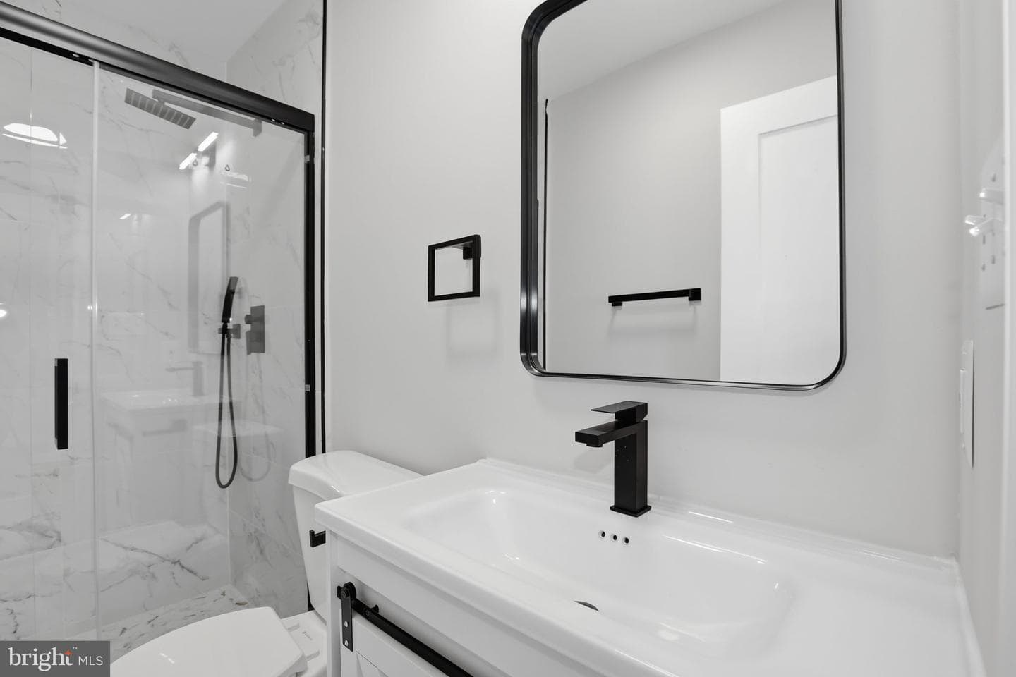4251 Tazewell Terrace photo 31