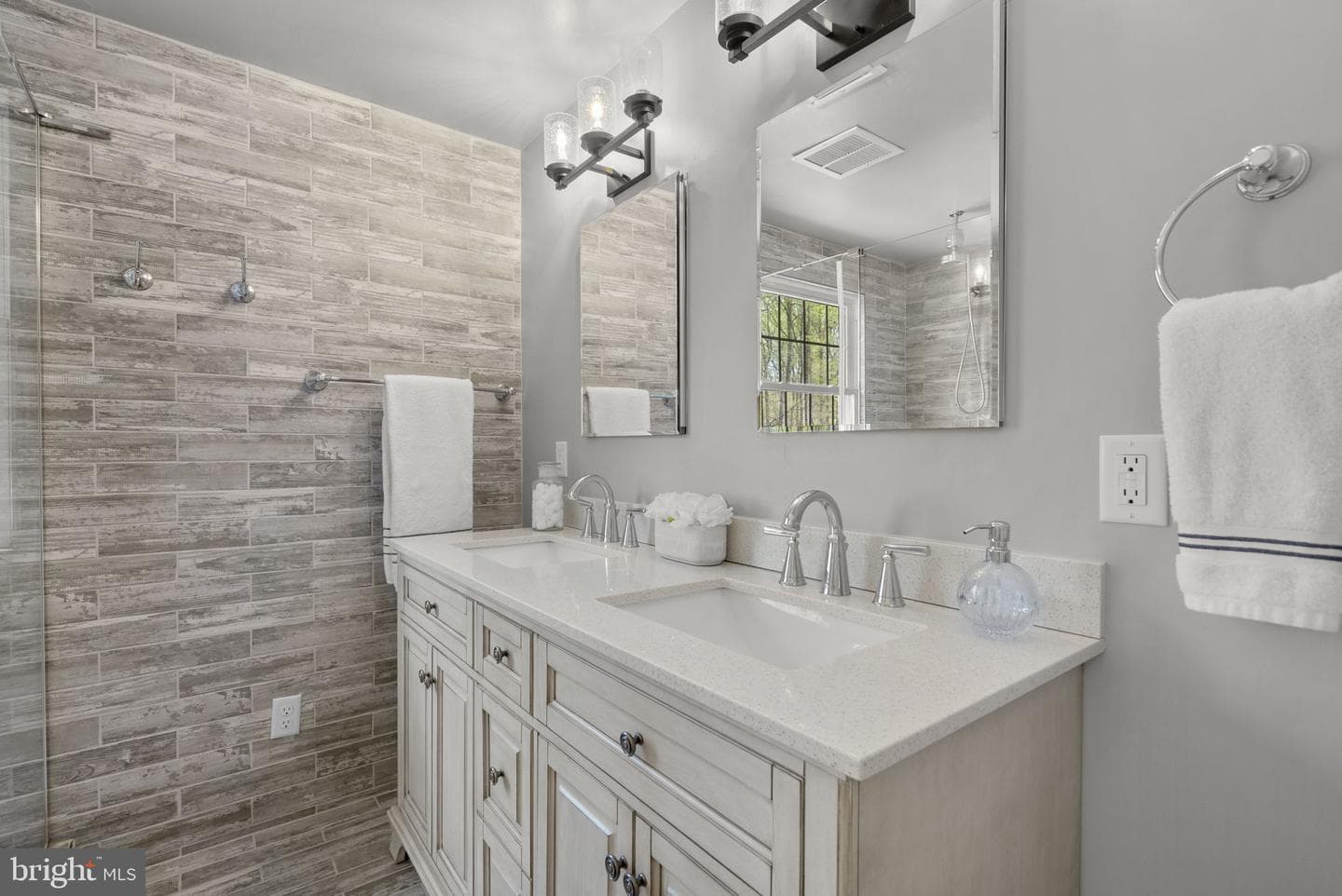 1210 Ashton Road photo 35