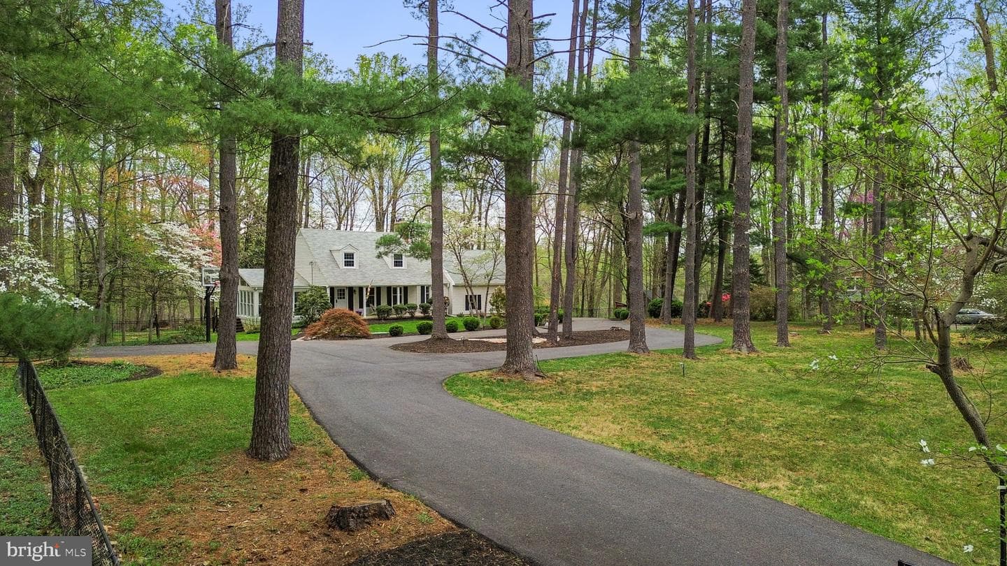 1210 Ashton Road photo 5