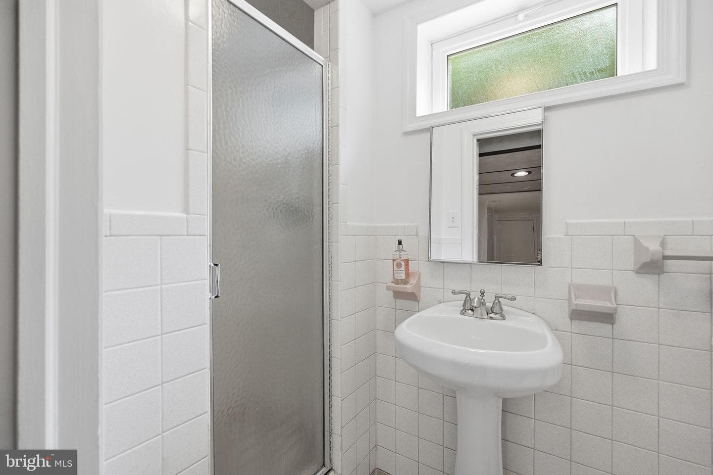 10207 Brunswick Avenue photo 23
