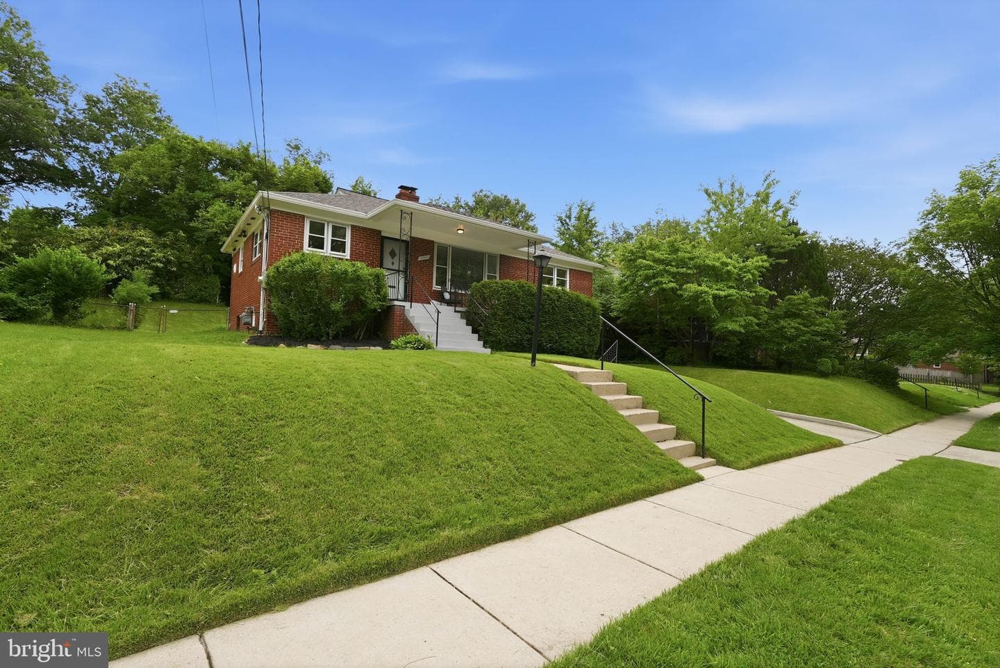 10207 Brunswick Avenue photo 33
