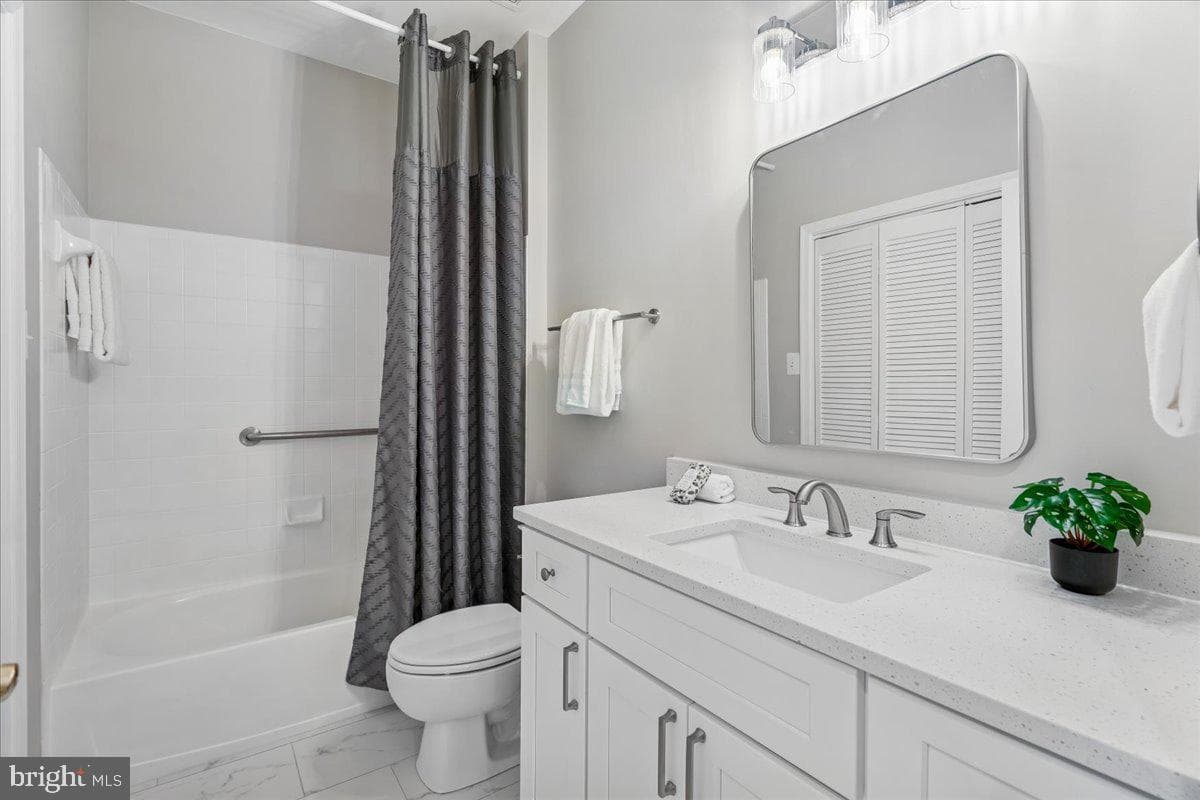907 Crestfield Drive photo 23