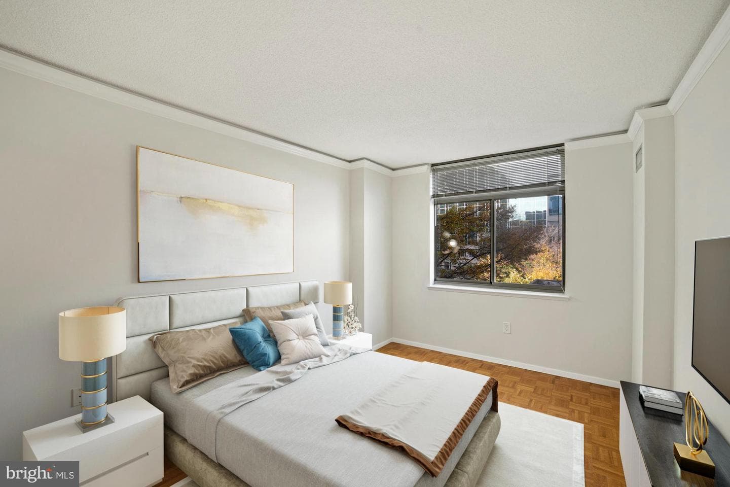 7111 Woodmont Avenue #514 photo 25