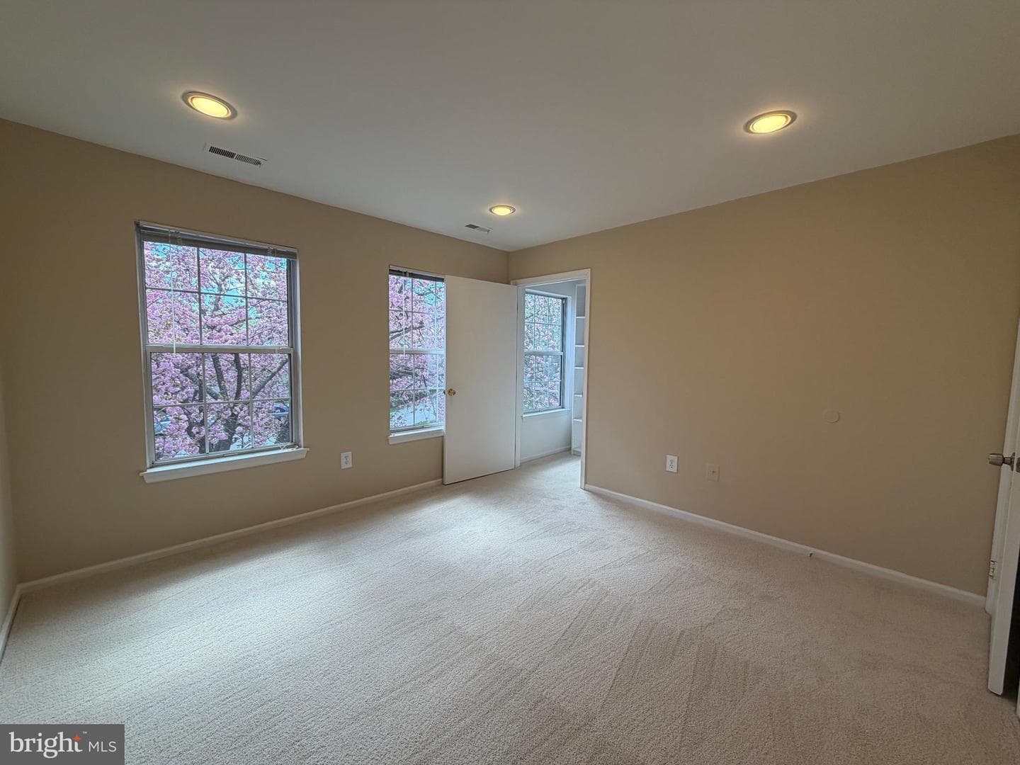 13825 Ranch Place photo 28