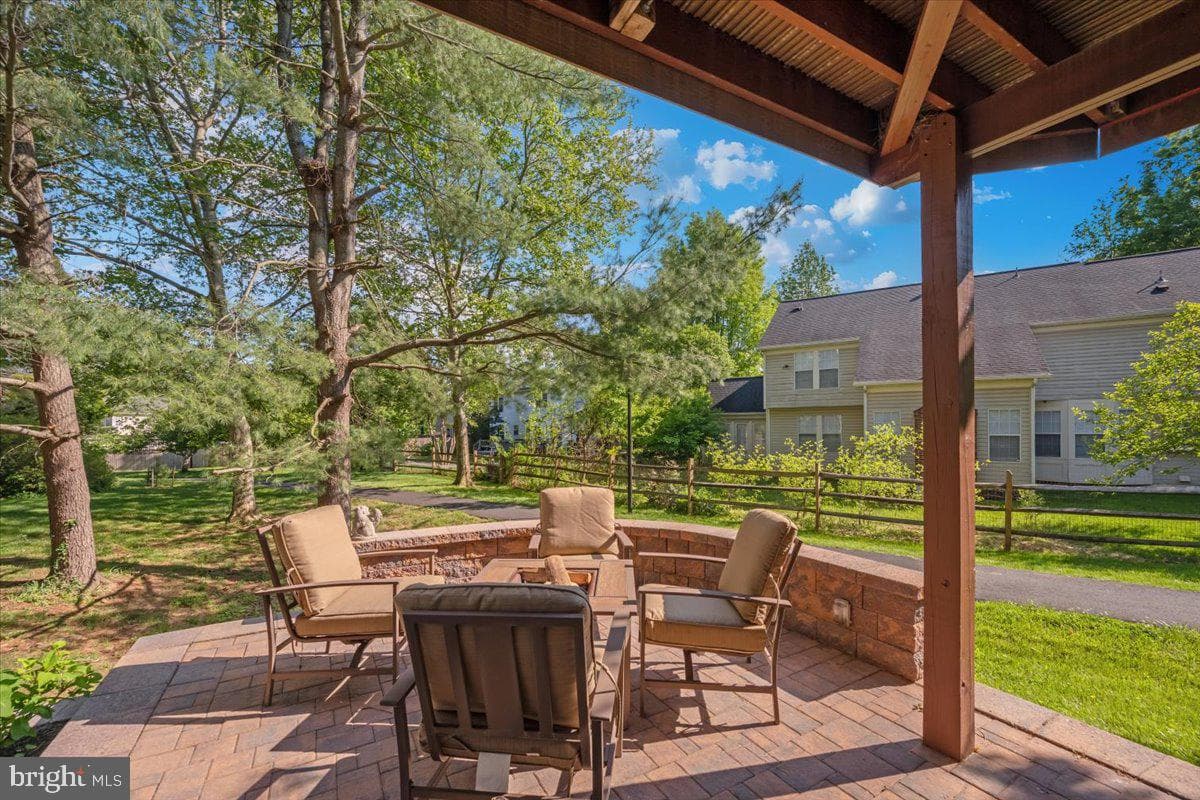 15814 Glacier Court photo 47