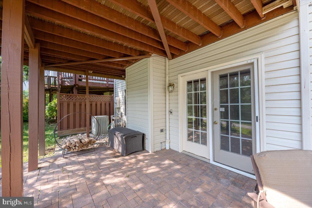 15814 Glacier Court photo 50