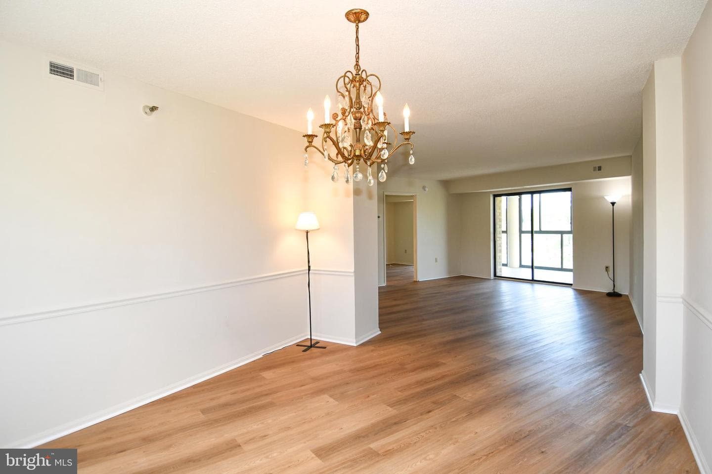 15101 Interlachen Drive #1-526 photo 18