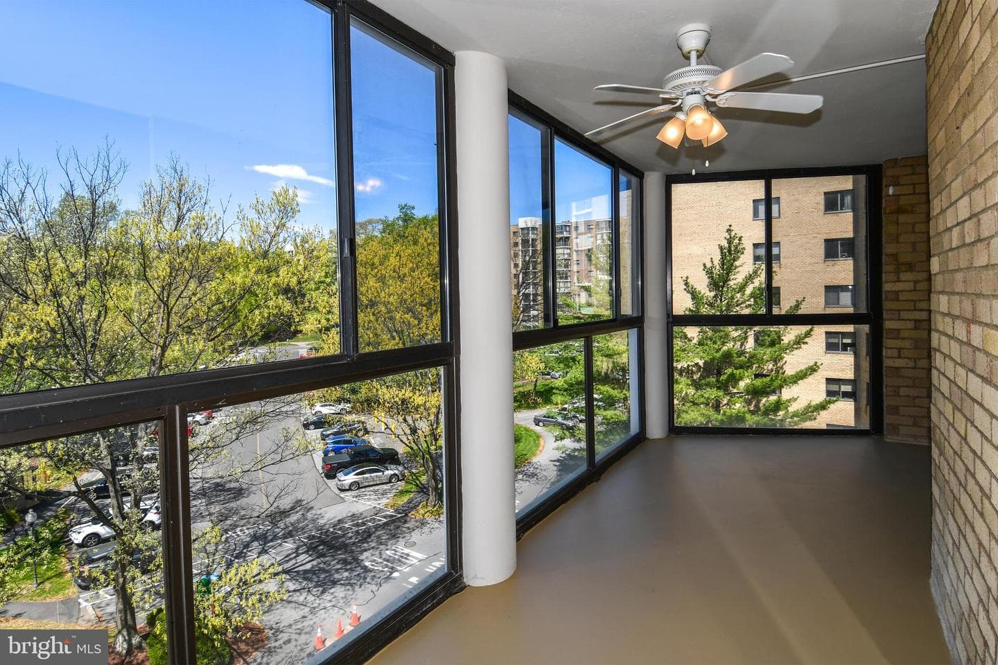15101 Interlachen Drive #1-526 photo 30