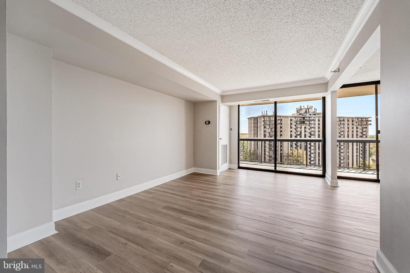 7401 Westlake Terrace #1205 photo 8