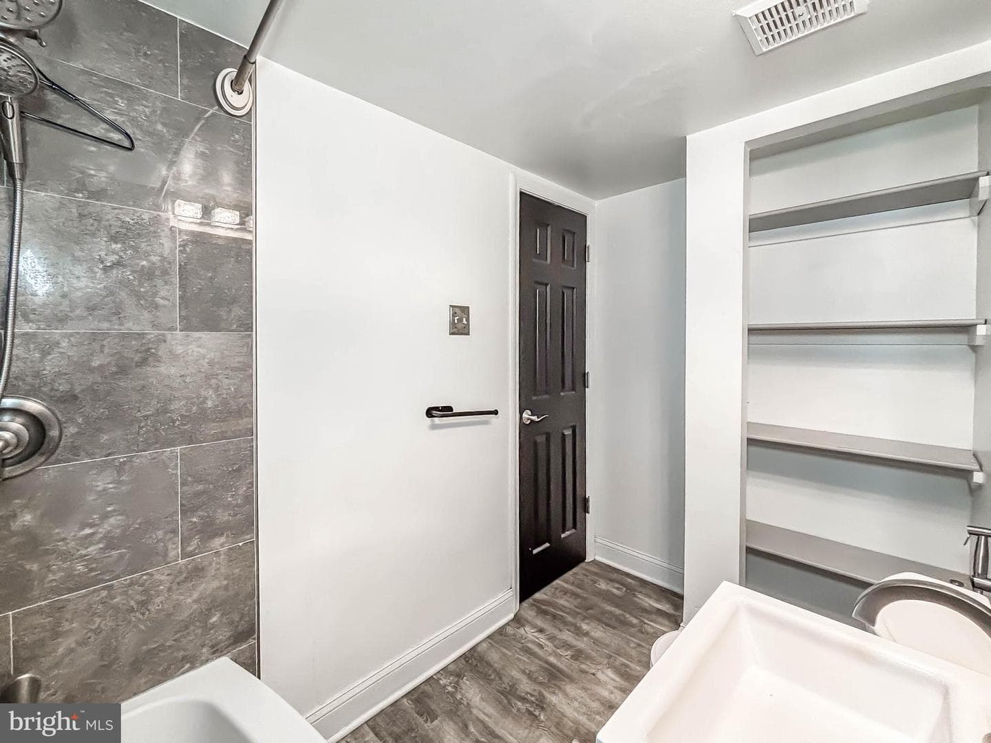 11408 Cherry Hill Road #103 photo 16
